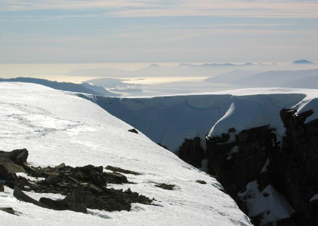 File:Ben Nevis cornice.jpg