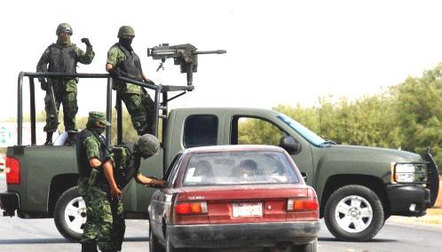 File:Mexican troops operating in a random checkpoint 2009.jpg