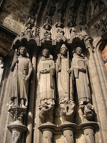 File:Chartres cathedral 023 martyrs S TTaylor.JPG