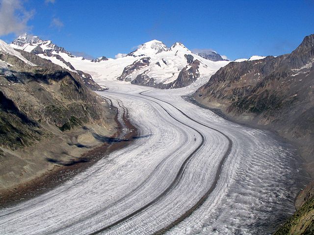 File:Grosser Aletschgletscher 3178.JPG