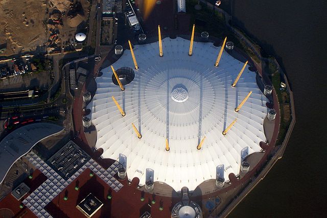 File:UK Londen Millennium Dome 20040921 30701.jpg