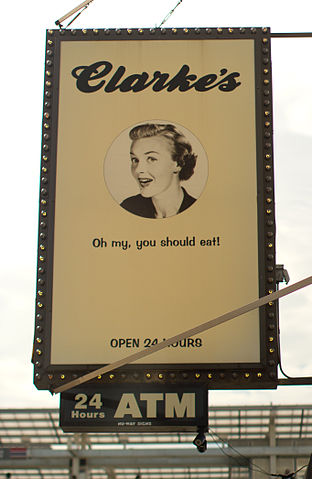 File:Clarkes on Belmont.jpg