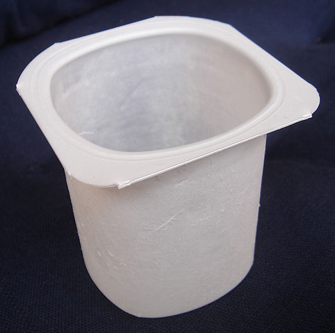 File:Envase de yogur.jpg