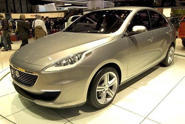 File:Tata Prima front.jpg