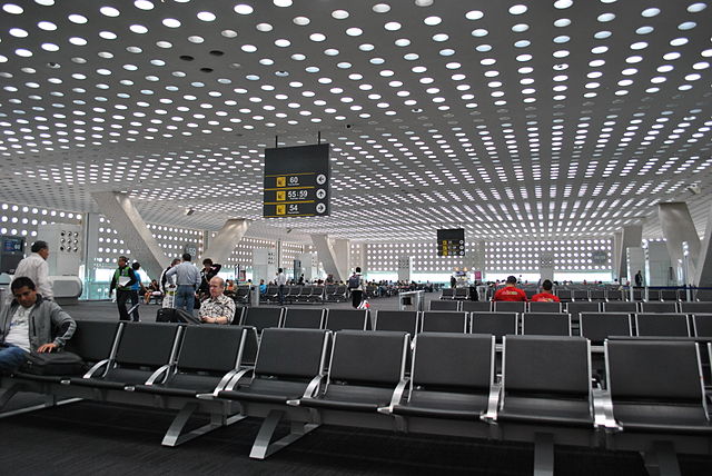 File:Aeropuerto Internacional de la Ciudad de México - Terminal 2 - Área de Salidas.JPG.jpg