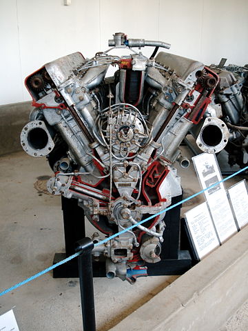 File:T34 engine parola 1.jpg