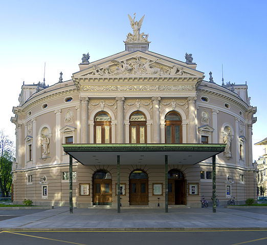 File:Ljubljanska Opera 2.jpg