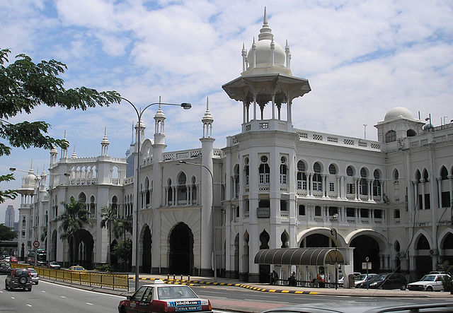 File:Kuala Lumpur railway station (Rawang-Seremban & Sentul-Port Klang Line) (frontal facade), Kuala Lumpur.jpg