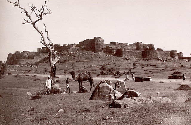 File:1857 jhansi fort2.jpg