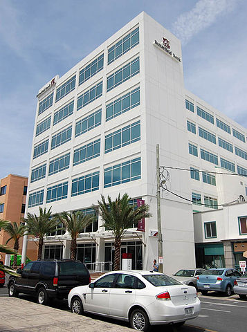 File:Butterfield Bank in Georgetown, Grand Cayman.jpg