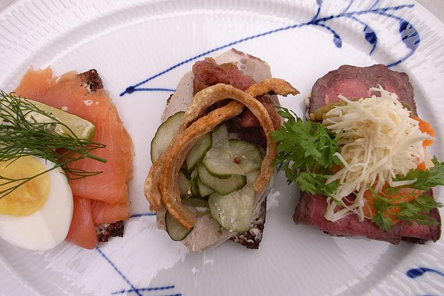 File:Smørrebrød-01.jpg