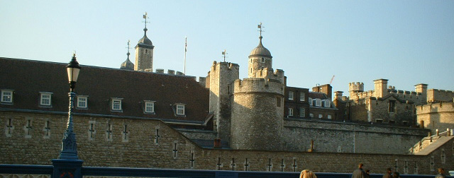 File:Toweroflondon2.jpg