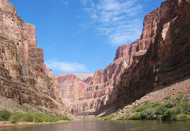 File:Canyon midday.jpg