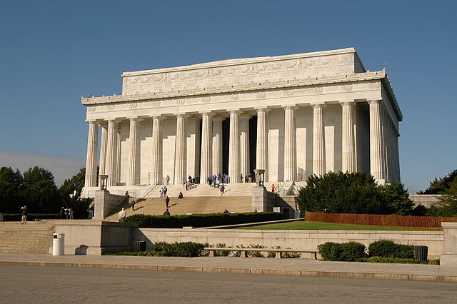 File:Lincoln memorial dc 20041011 095847 1.3008x2000.jpg