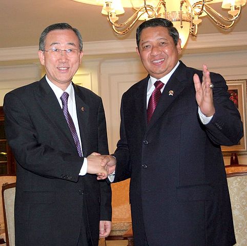 File:Yudhoyono BanKiMoon.jpg