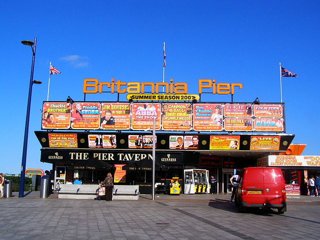 File:Britpieryarmouth.JPG